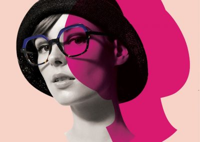 Woman in hat wearing WOOW glasses